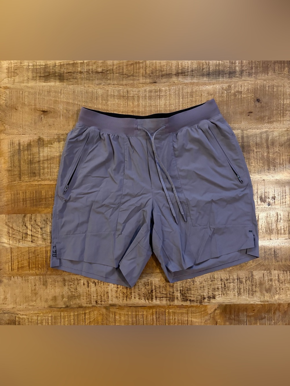 Lululemon License to Train Shorts 7”